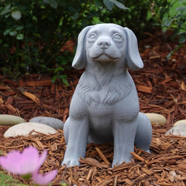 Tier im Garten begraben